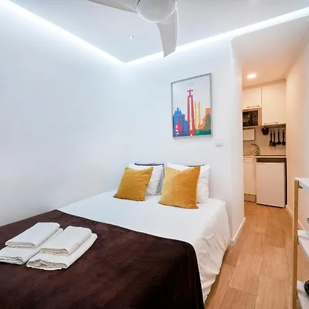 Mini Studio In Alfama Near Castelo St Jorge Lägenhet